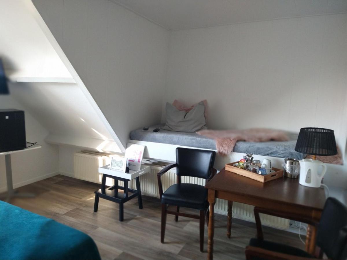 B&B-Hotel De Joremeinshoeve Kaatsheuvel Bagian luar foto